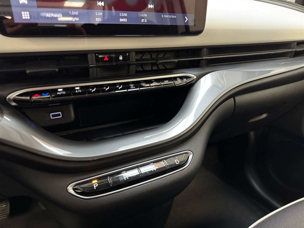 Fiat 500e EL Icon 95HK 3d Aut. - Image 14