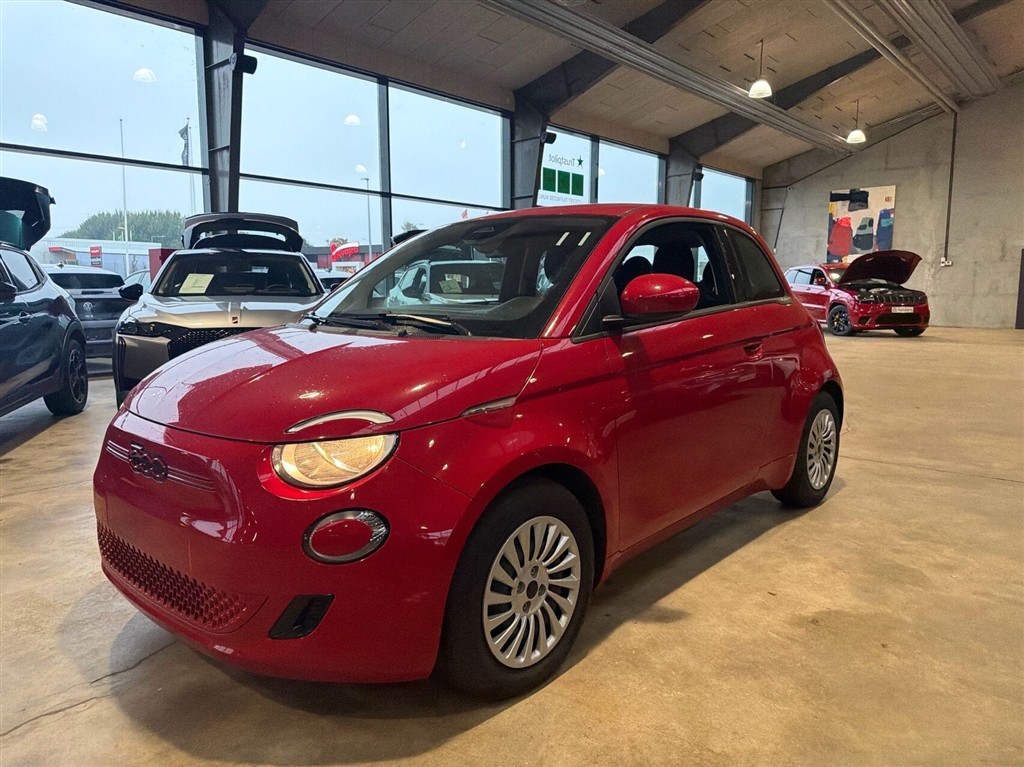 Fiat 500e EL RED 95HK 3d Aut.