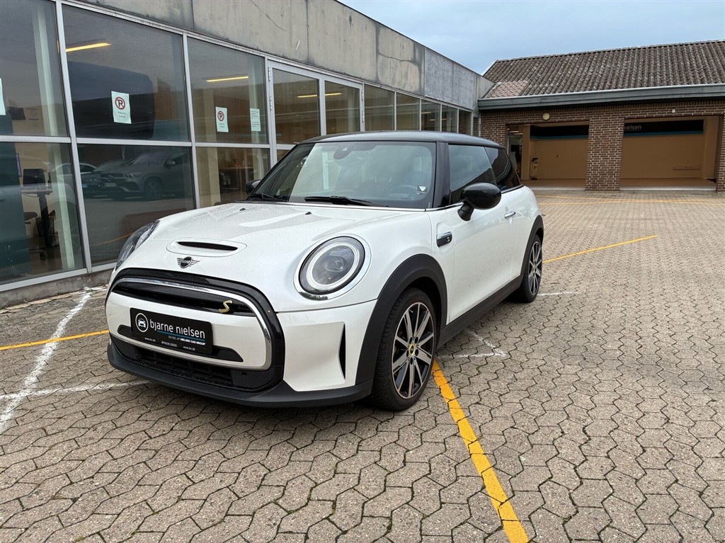 Mini Cooper SE EL Essential 184HK 3d Aut.