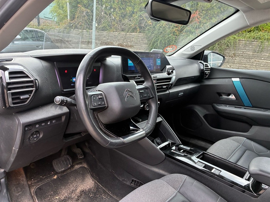 Citroën e-C4 X EL Palais Sky 136HK 5d Aut. - Image 3