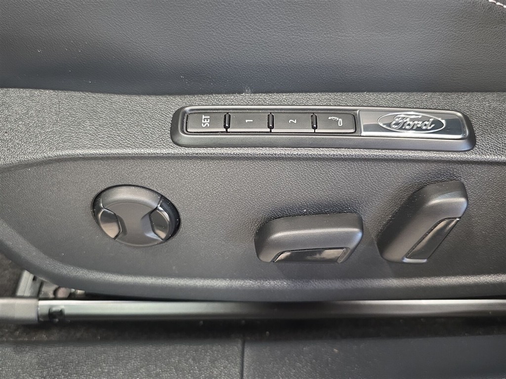 Ford Explorer EL UR Premium RWD 286HK 5d Aut. - Image 19