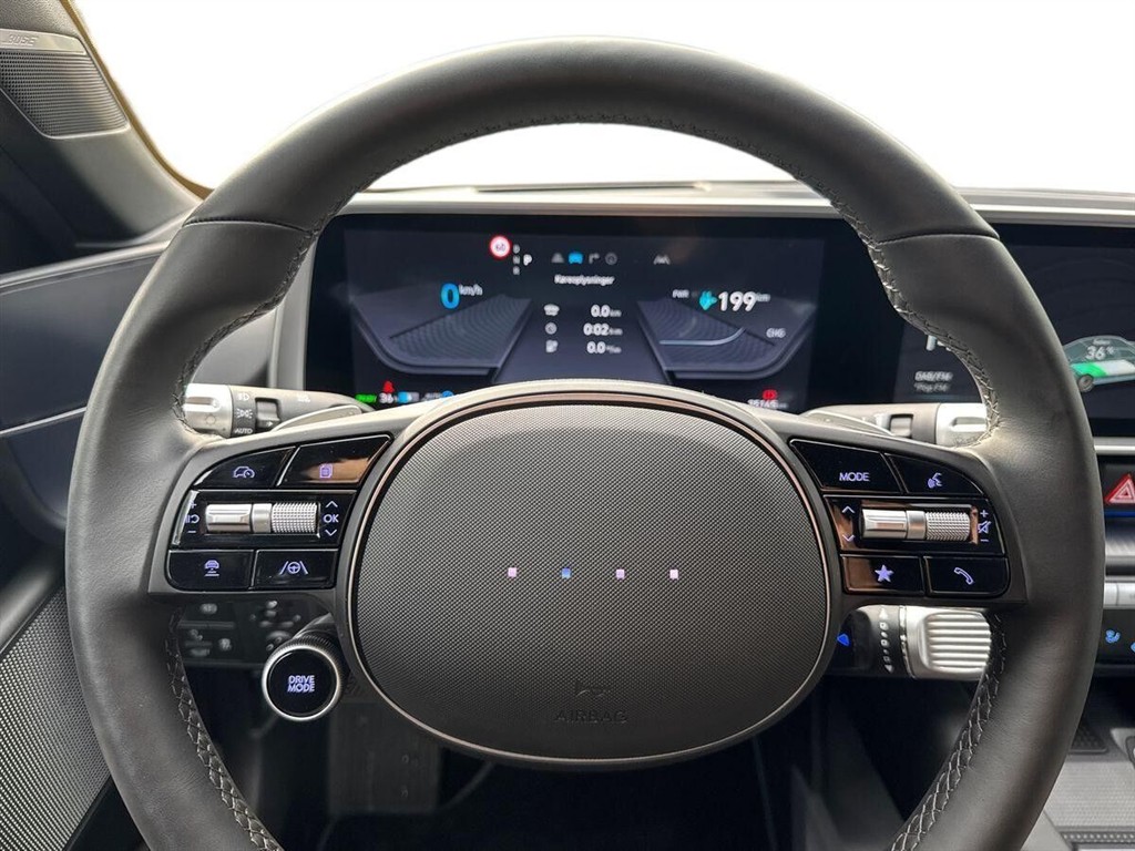 Hyundai Ioniq 6 Electric 77,4 kWh Ultimate 229HK Aut. - Image 11