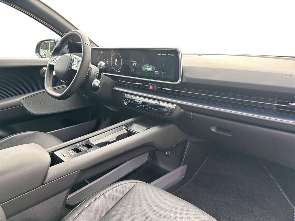 Hyundai Ioniq 6 Electric 77,4 kWh Ultimate 229HK Aut. - Image 13
