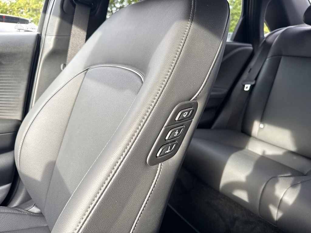 Hyundai Ioniq 6 Electric 77,4 kWh Ultimate 229HK Aut. - Image 19