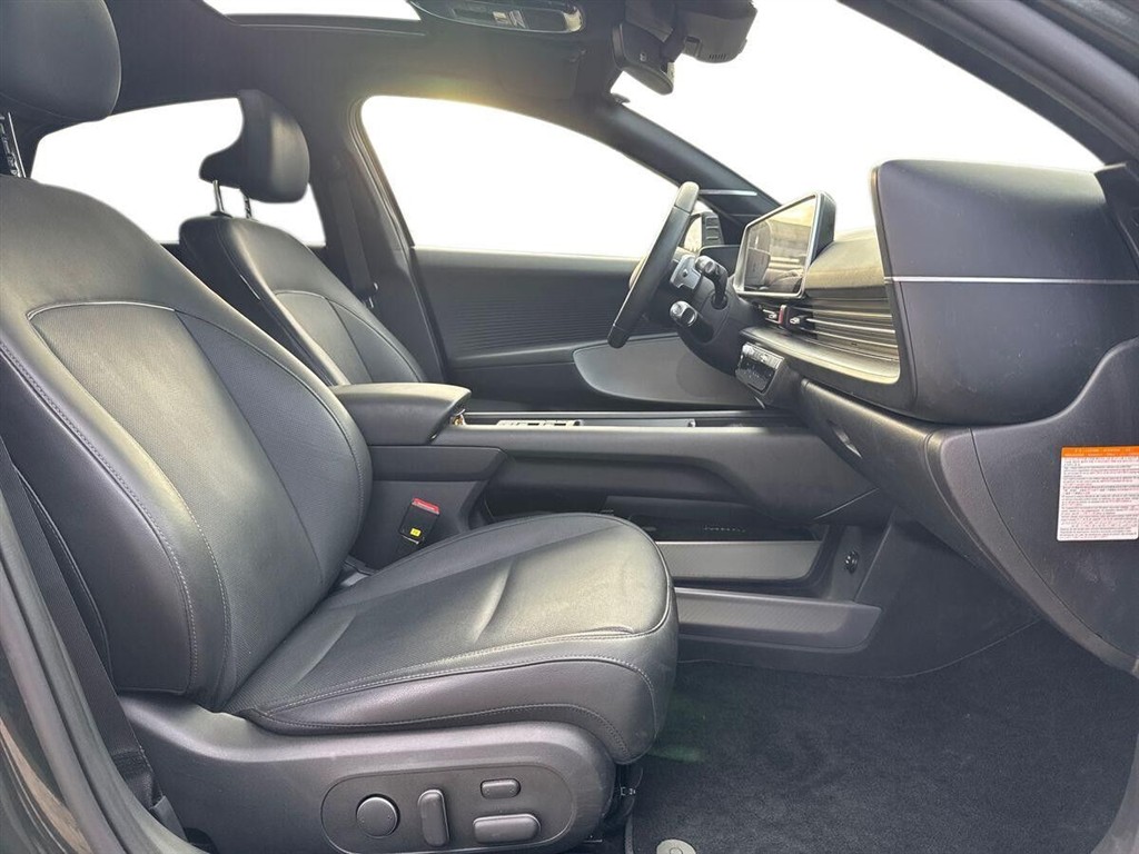 Hyundai Ioniq 6 Electric 77,4 kWh Ultimate 229HK Aut. - Image 14