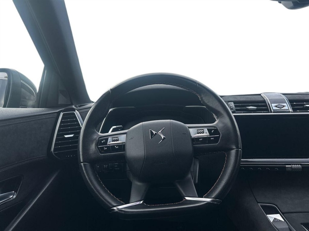 DS DS7 Crossback 1,6 E-Tense Plugin-hybrid Performance Line Pack EAT8 225HK 5d 8g Aut. - Image 17