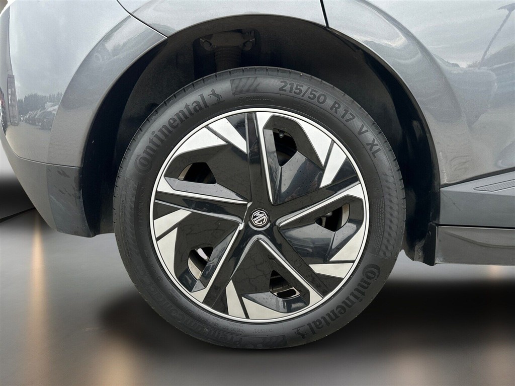 MG MG4 Electric EL Comfort 204HK 5d Aut. - Image 6