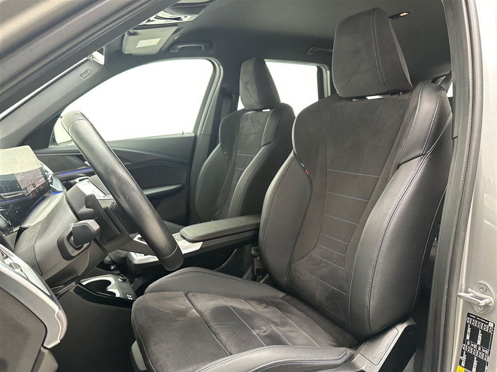 BMW iX1 xDrive30 EL M-Sport 4x4 313HK 5d Aut. - Image 19
