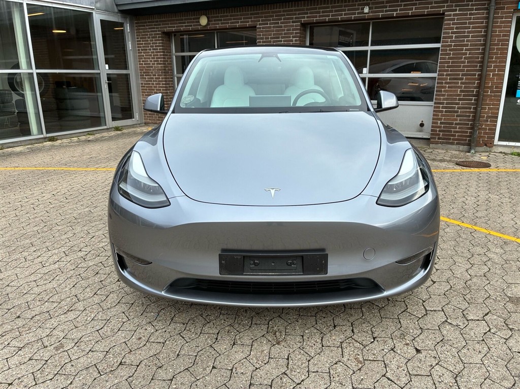 Tesla Model Y EL Long Range AWD 514HK 5d Aut. - Image 2