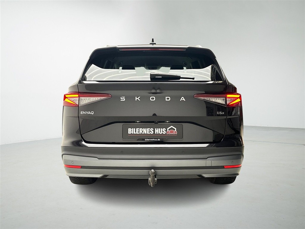 Skoda Enyaq 85x iV 4x4 286HK 5d Aut. - Image 8