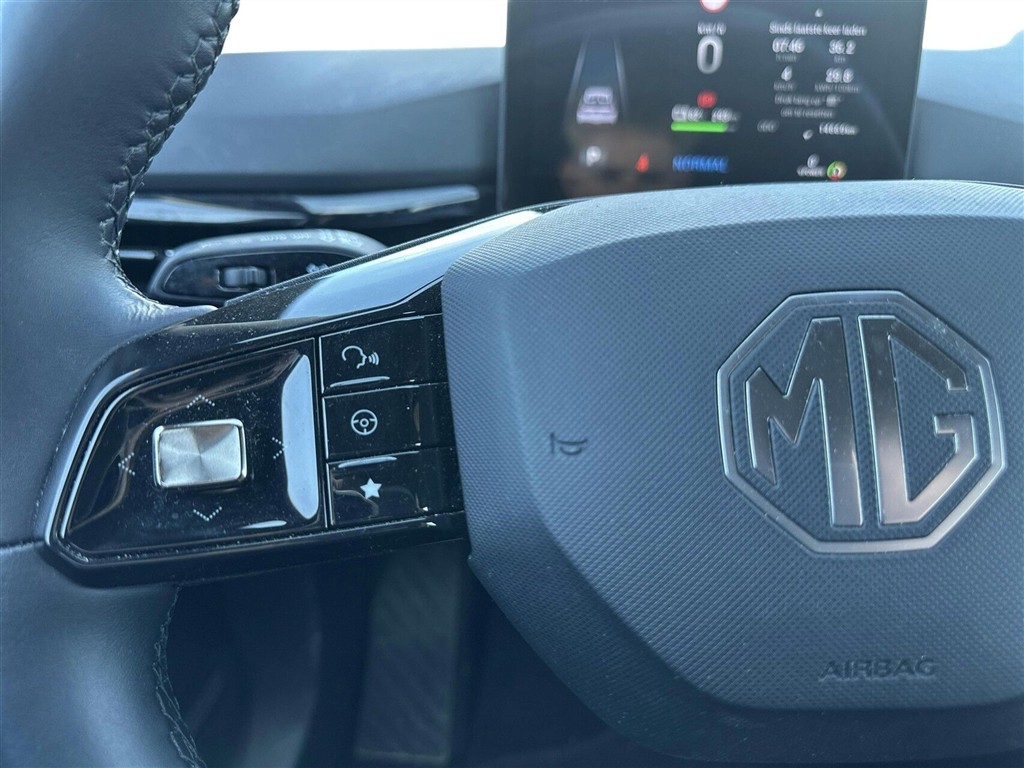 MG MG4 Electric EL Comfort 204HK 5d Aut. - Image 8