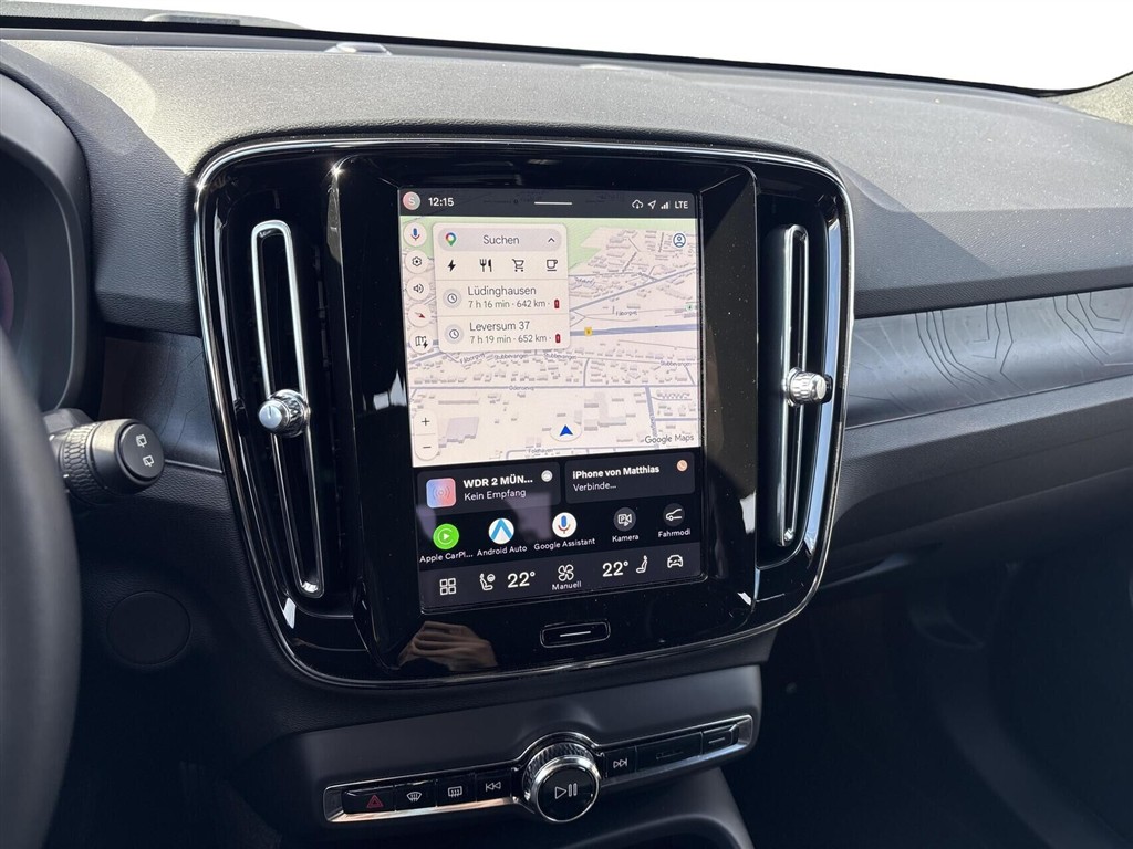 Volvo XC40 Recharge Extended Range Plus 252HK 5d Aut. - Image 8