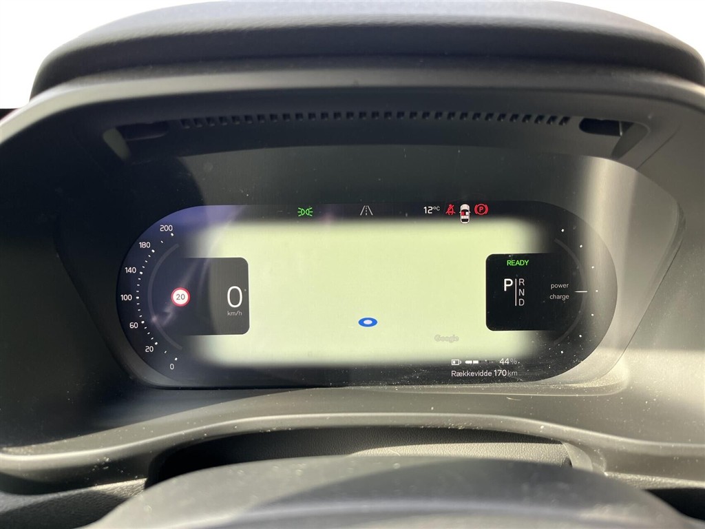 Volvo C40 P8 Recharge Twin Ultimate AWD 408HK 4d Aut. - Image 16