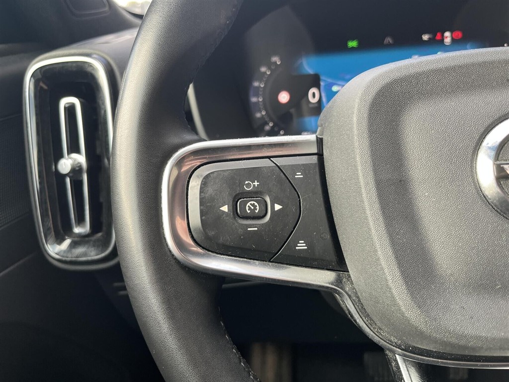 Volvo C40 P6 Recharge Core 231HK 4d Aut. - Image 14