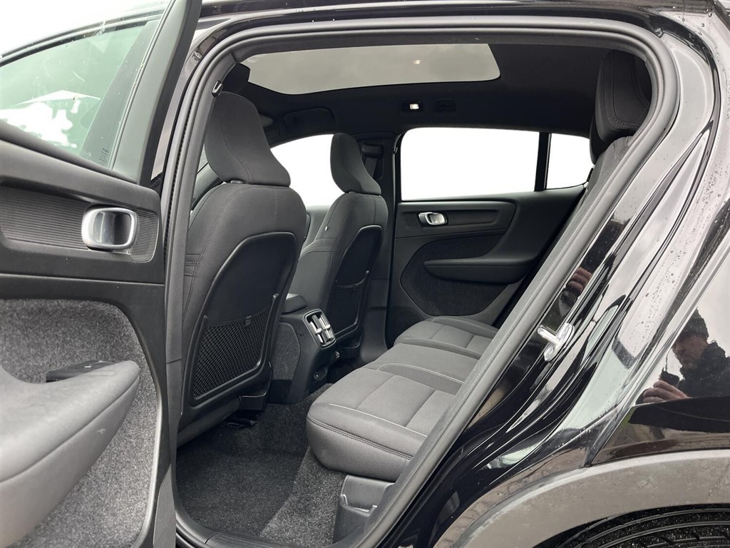 Volvo C40 Recharge Extended Range Ultimate 252HK 5d Aut. - Image 7
