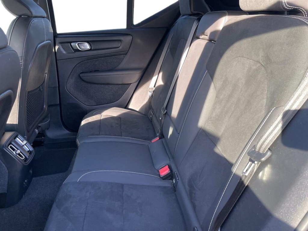 Volvo XC40 P6 Recharge Plus 231HK 5d Aut. - Image 11