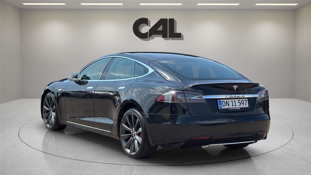 Tesla Model S P90D EL AWD 469HK 5d Aut. - Image 3