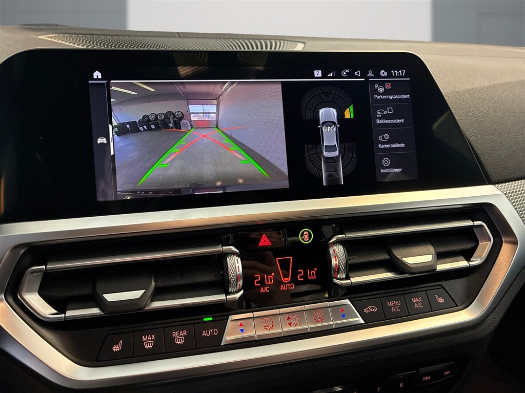 BMW 330e 2,0 Plugin-hybrid M-Sport Steptronic 292HK 8g Aut. - Image 14