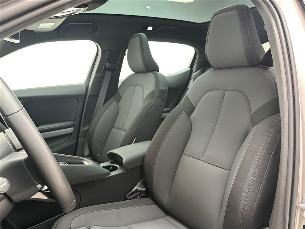 Polestar 2 EL Standard Range Plus 224HK 5d Aut. - Image 19