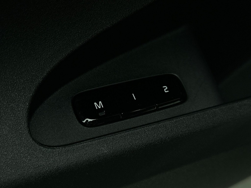 Polestar 2 EL Standard Range Plus 224HK 5d Aut. - Image 21