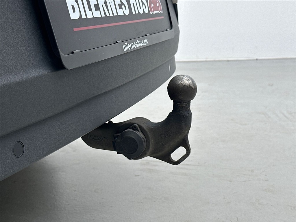 Polestar 2 EL Standard Range Plus 224HK 5d Aut. - Image 25