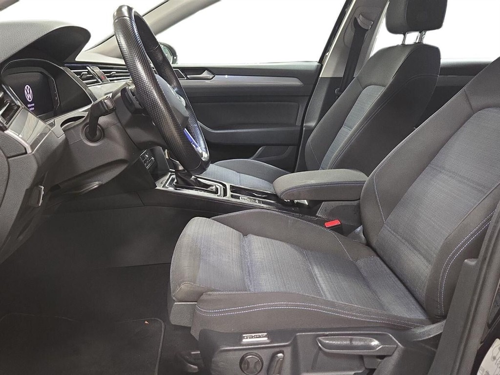VW Passat Variant 1,4 TSI Plugin-hybrid GTE HIGH DSG 218HK Stc 6g Aut. - Image 10