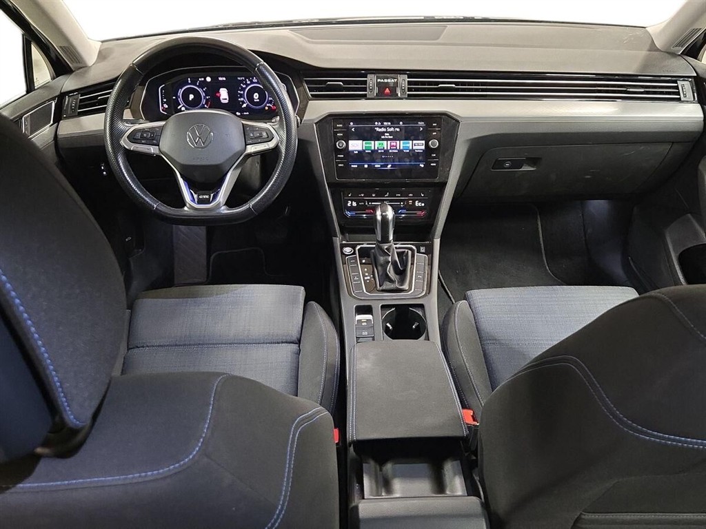 VW Passat Variant 1,4 TSI Plugin-hybrid GTE HIGH DSG 218HK Stc 6g Aut. - Image 12