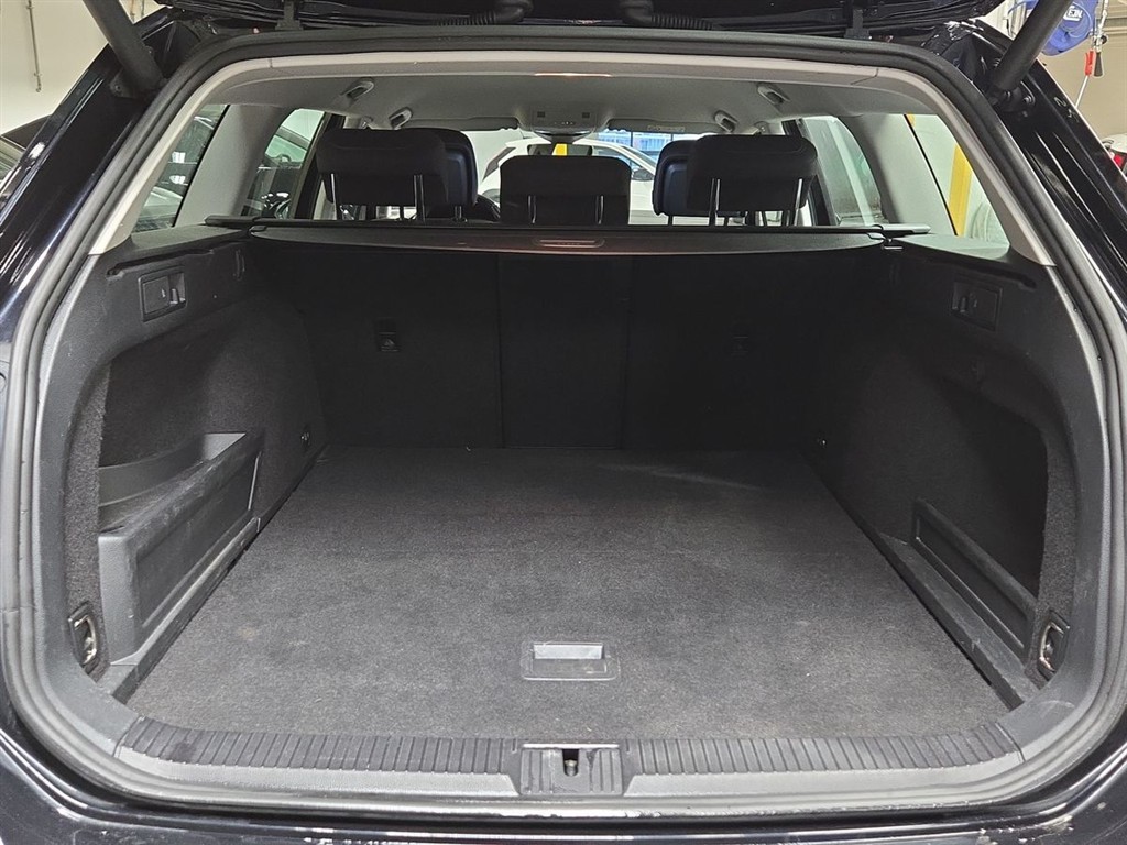 VW Passat Variant 1,4 TSI Plugin-hybrid GTE HIGH DSG 218HK Stc 6g Aut. - Image 13