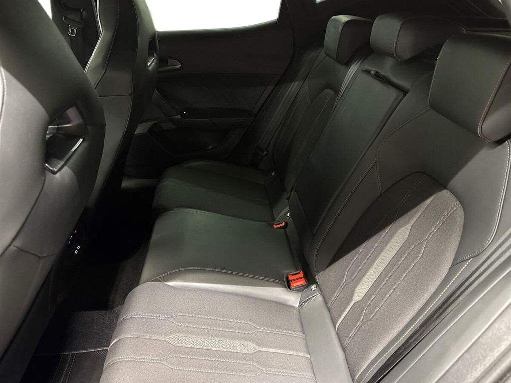 Cupra Formentor 2,0 TSI VZ 4X4 DSG 310HK 5d 7g Aut. - Image 11