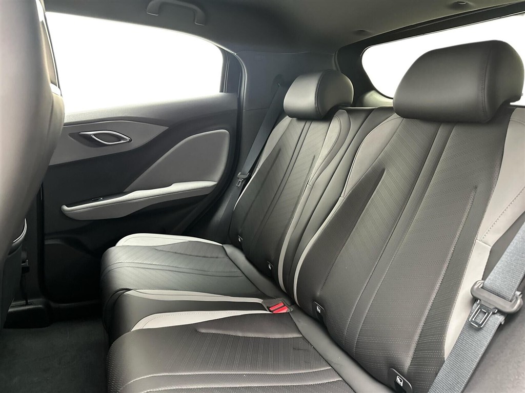 BYD Dolphin Surf EL Boost 88HK Aut. - Image 13