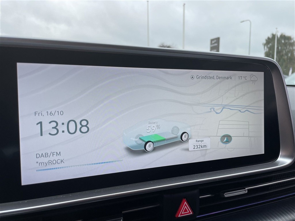 Hyundai Ioniq 6 Electric 77,4 kWh Advanced 229HK Aut. - Image 13