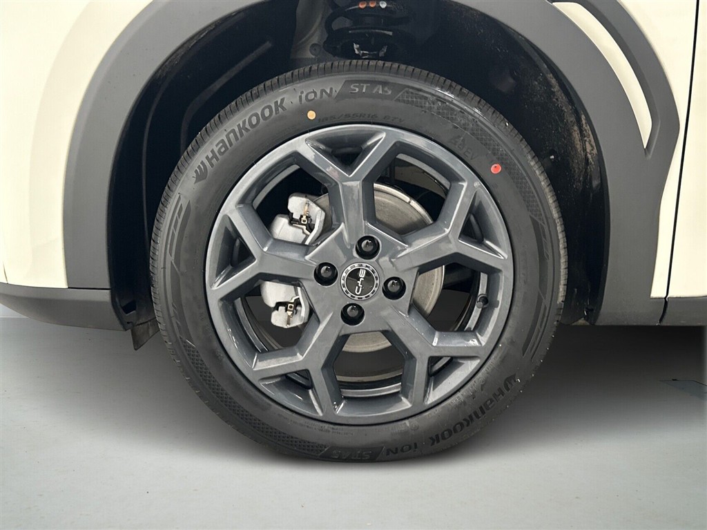 BYD Dolphin Surf EL Boost 88HK Aut. - Image 9