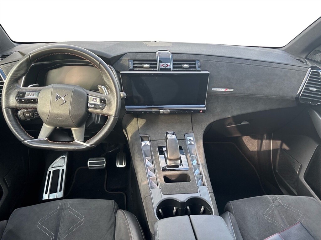 DS DS7 Crossback 1,6 E-Tense Plugin-hybrid Performance Line Pack EAT8 225HK 5d 8g Aut. - Image 10