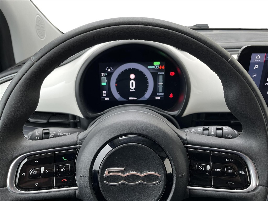 Fiat 500e EL Action 95HK 3d Aut. - Image 10