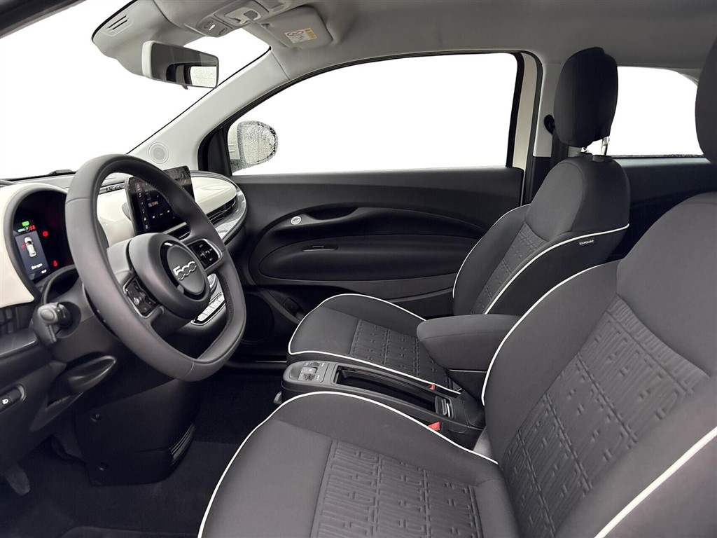 Fiat 500e EL Icon 118HK 3d Aut. - Image 4