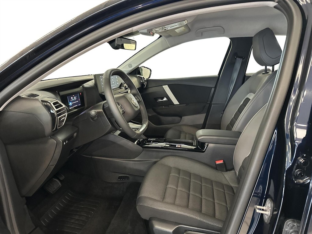 Citroën e-C4 X EL Shine 136HK 5d Aut. - Image 4