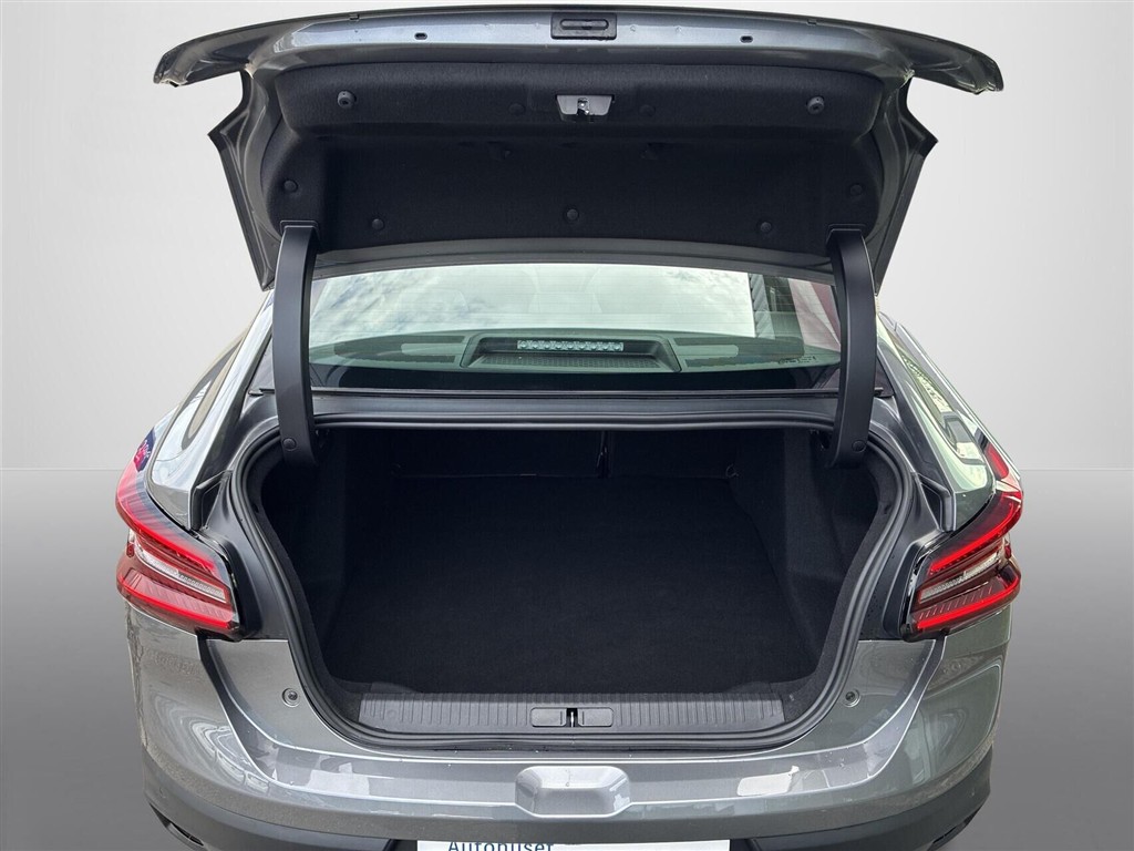 Citroën e-C4 X EL Max 156HK 5d Aut. - Image 8