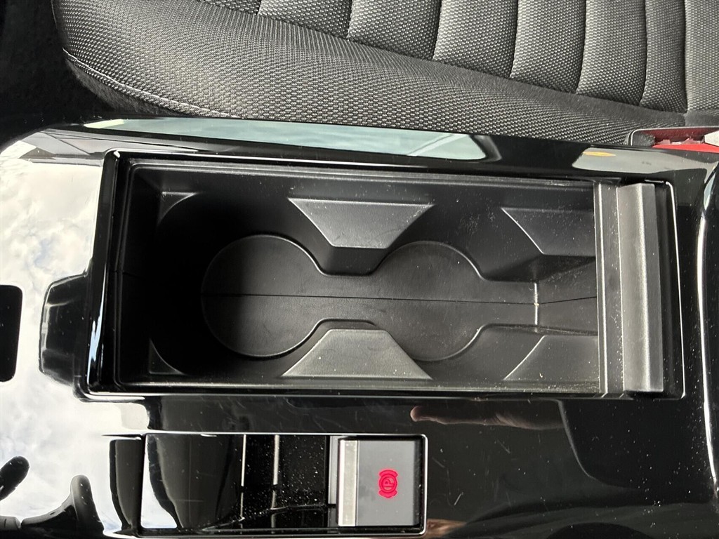 Citroën e-C4 X EL Max 156HK 5d Aut. - Image 15