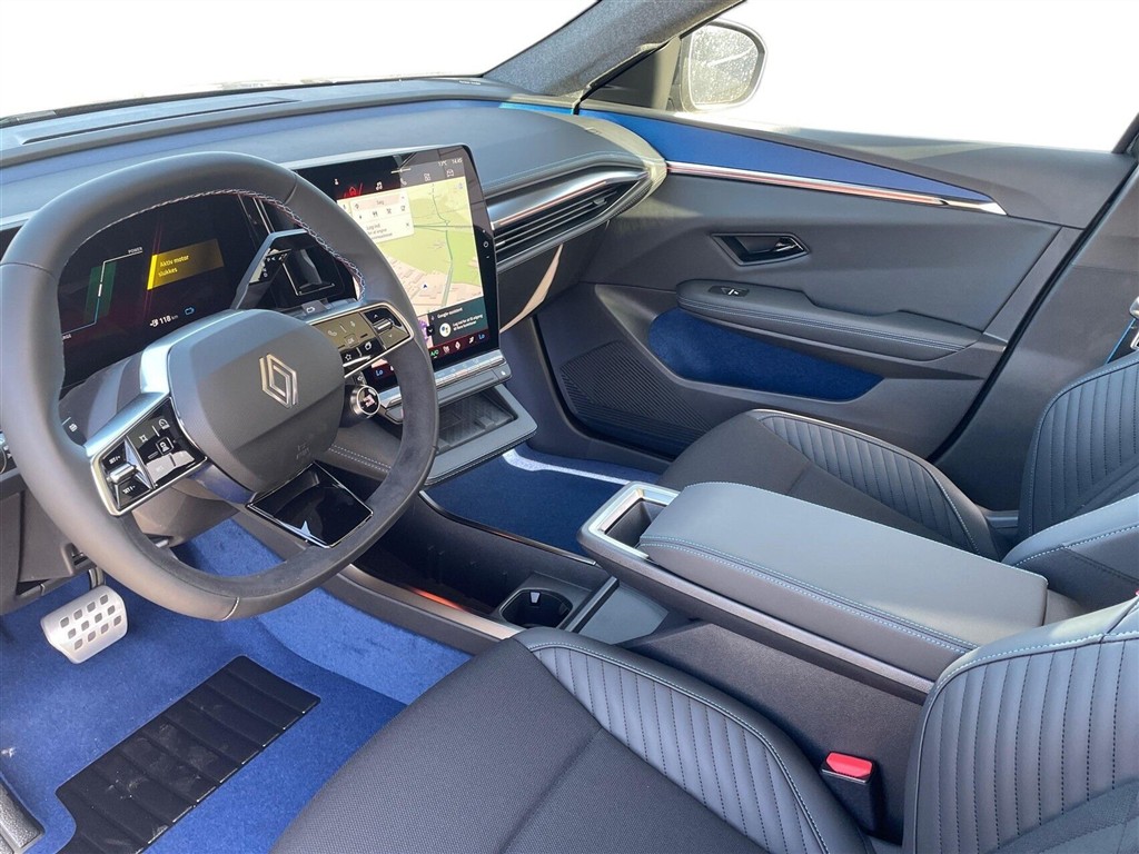 Renault Scénic E-TECH Esprit Alpine 220HK Aut. - Image 3