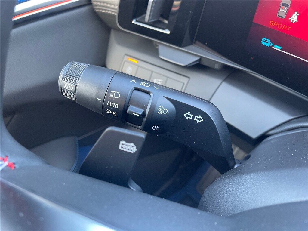 Renault Scénic E-TECH Esprit Alpine 220HK Aut. - Image 12