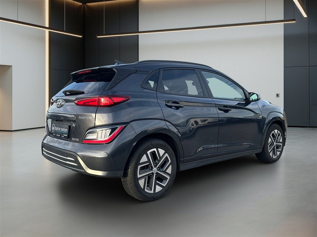 Hyundai Kona Electric 64 kWh Ultimate 204HK 5d Aut. - Image 4