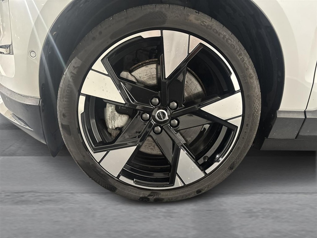 Volvo EX30 Twin Motor Performance Ultra AWD 428HK 5d Aut. - Image 10