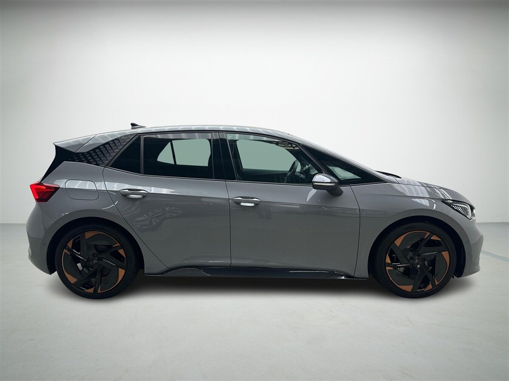 Cupra Born EL Dinamica Pack High 204HK 5d Aut. - Image 6