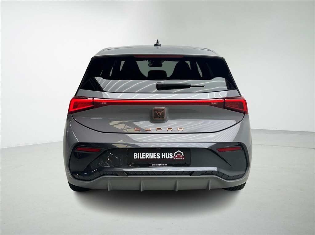 Cupra Born EL Dinamica Pack High 204HK 5d Aut. - Image 8