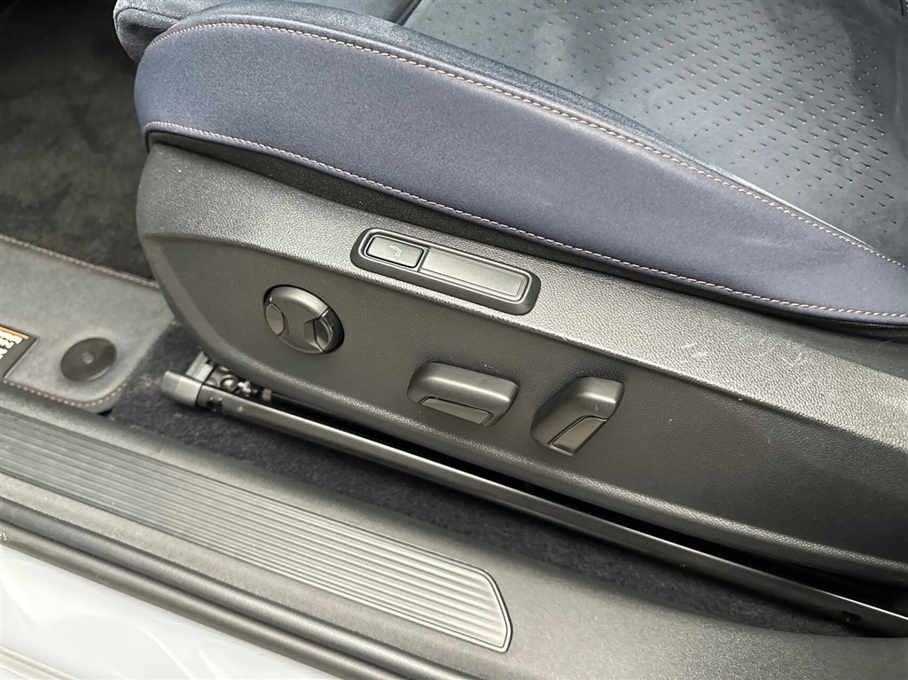 Cupra Born EL Dinamica Pack High 204HK 5d Aut. - Image 20