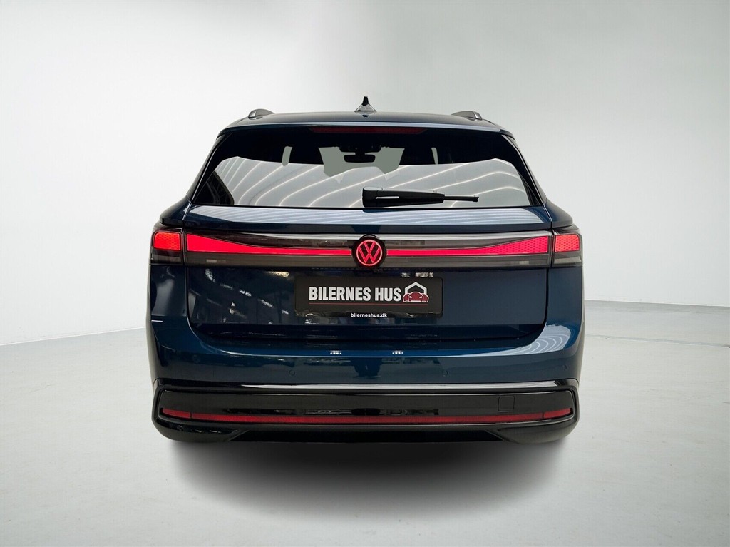 VW ID.7 EL Pro+ 286HK 5d Aut. - Image 8