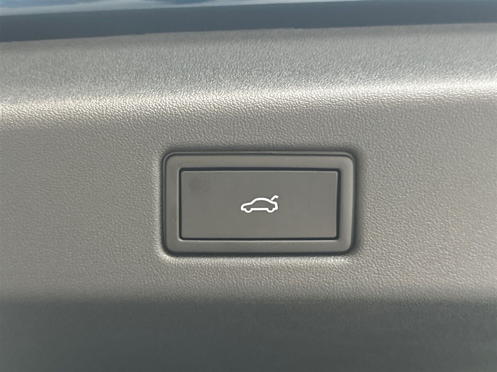 VW ID.7 EL Pro+ 286HK 5d Aut. - Image 22