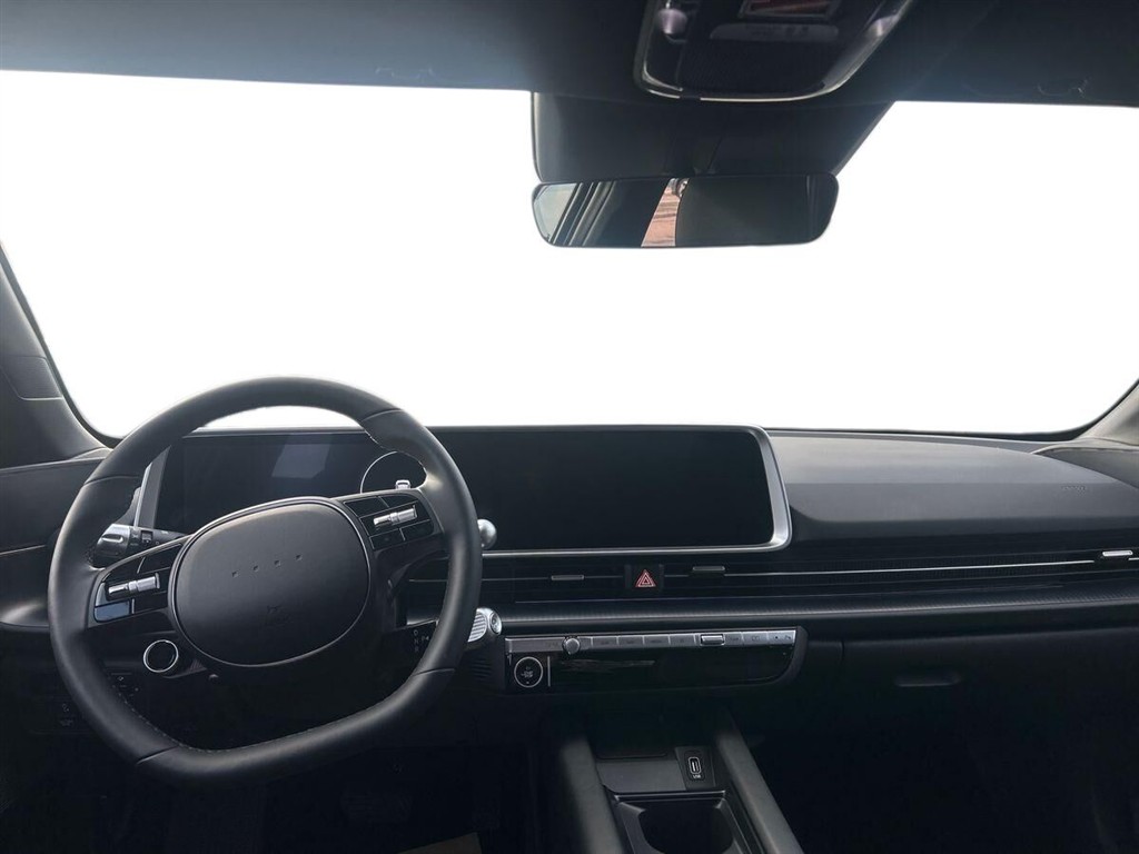 Hyundai Ioniq 6 Electric 77,4 kWh Advanced 4WD 325HK Aut. - Image 12