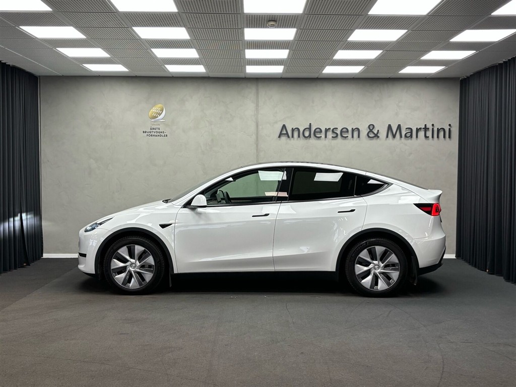 Tesla Model Y EL Long Range AWD 514HK 5d Aut. - Image 3