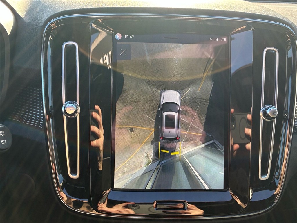 Volvo XC40 P8 Recharge Twin Plus AWD 408HK 5d Aut. - Image 7